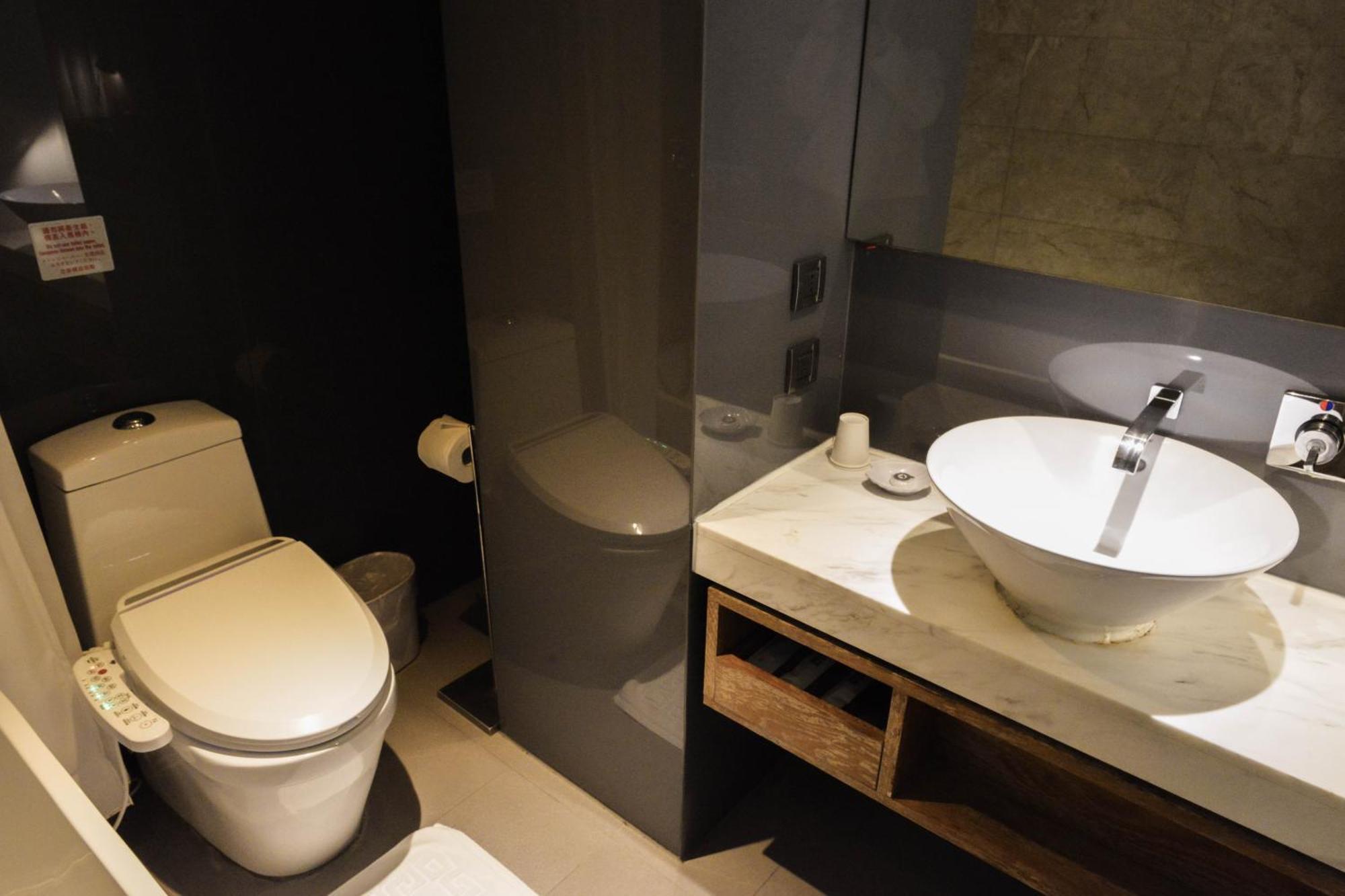 新麗旅店 Newful Hotel Taipei Luaran gambar