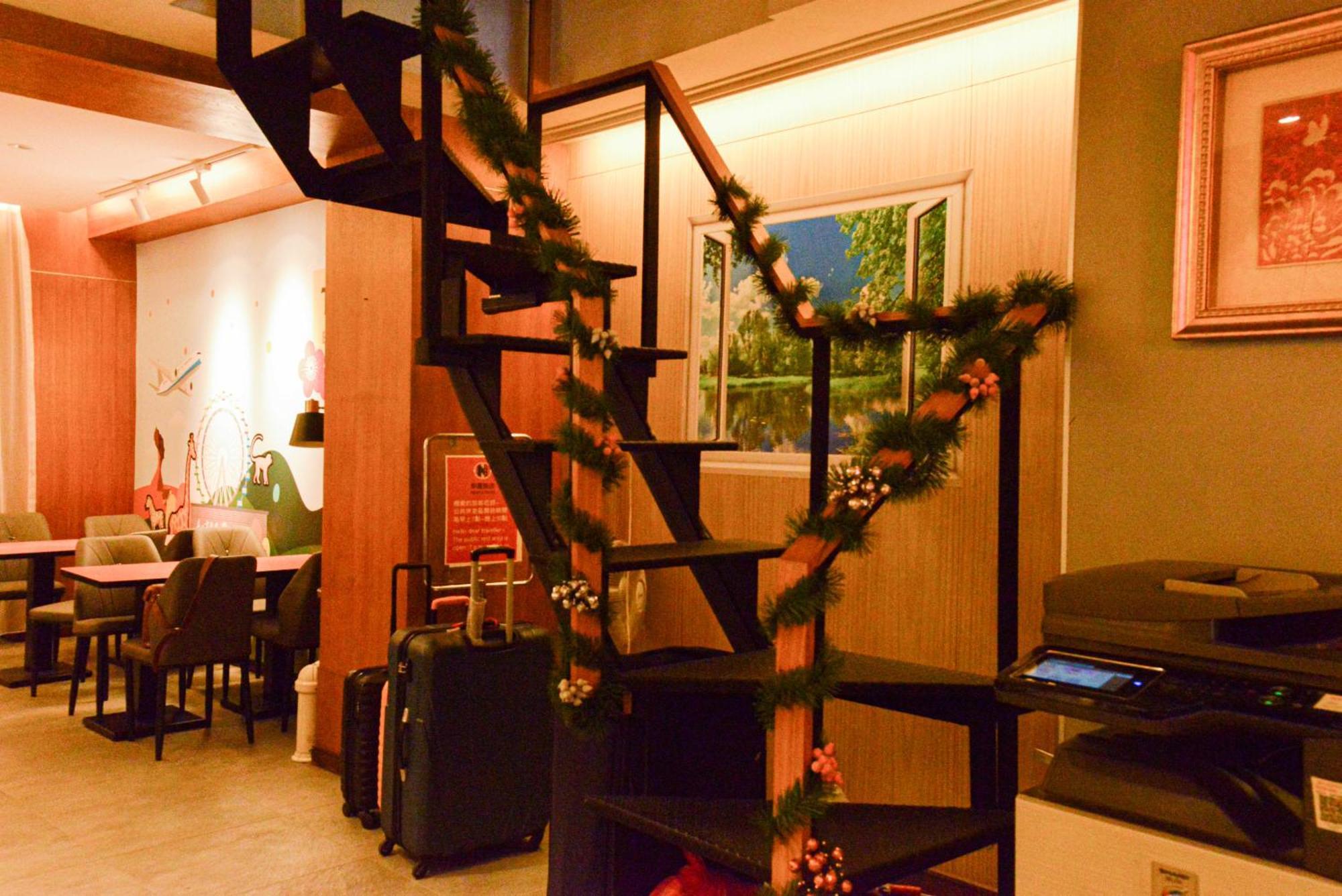 新麗旅店 Newful Hotel Taipei Luaran gambar