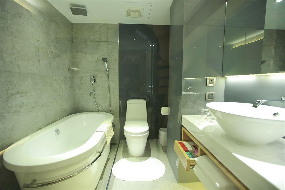 新麗旅店 Newful Hotel Taipei Luaran gambar