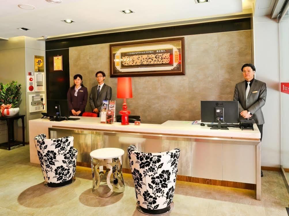 新麗旅店 Newful Hotel Taipei Luaran gambar
