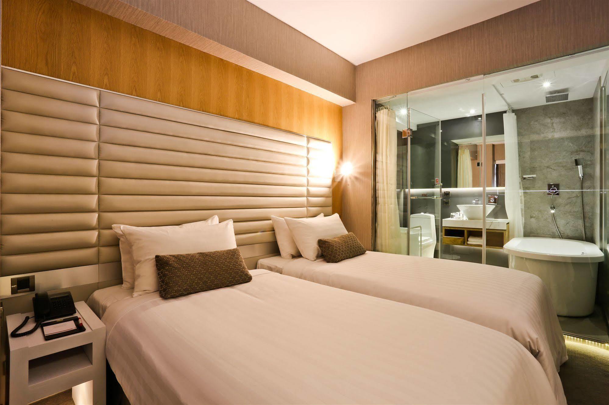 新麗旅店 Newful Hotel Taipei Luaran gambar